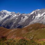 Panorama dalla Tête de la Tronche (2581 m), con il Monte Bianco sullo sfondo.